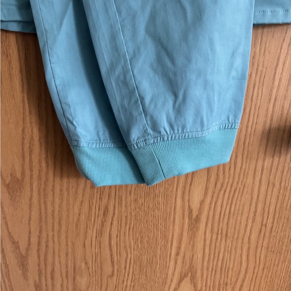 ButterSoft Scrub Set - Picture 4 of 5